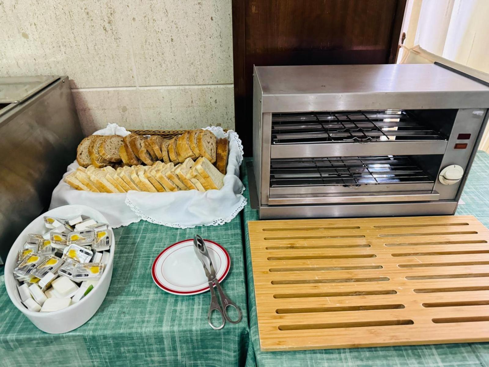 מונטה ריאל Hotel Colmeia מראה חיצוני תמונה